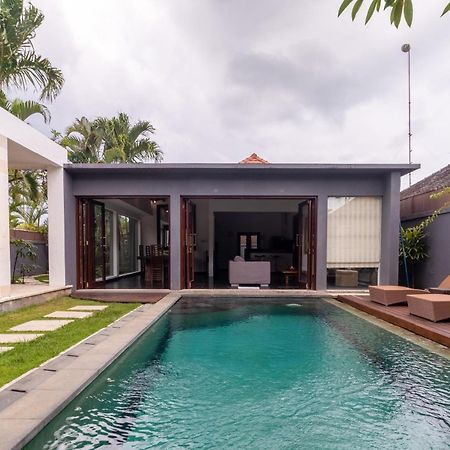Casa Priya Canggu Εξωτερικό φωτογραφία
